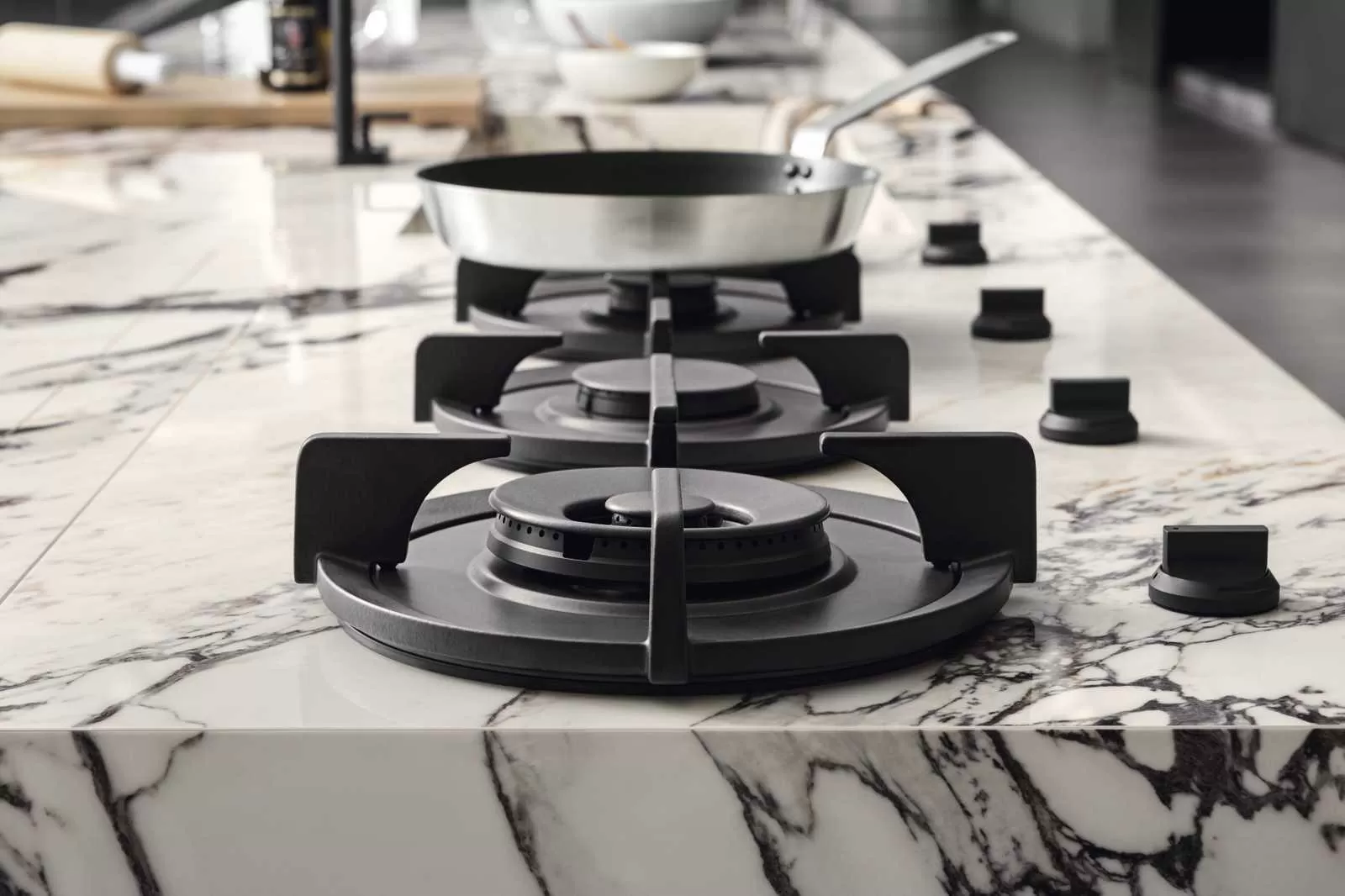 Керамогранит M0NW Grande Marble Look Statuario Book Match Levigato Faccia B Lux 120х240