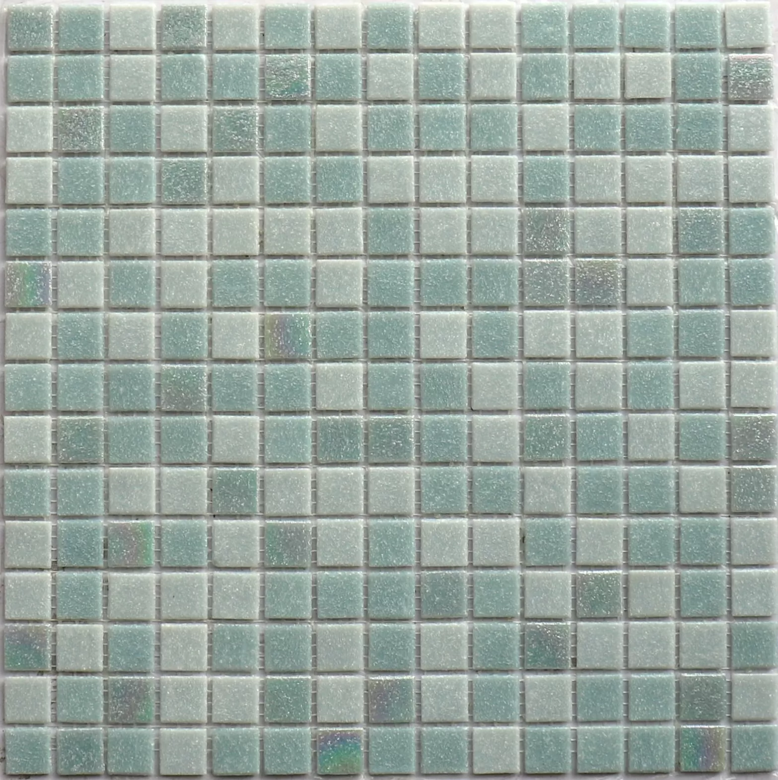 Мозаика MIX25 стекло серый (сетка) 20x20x4 327x327